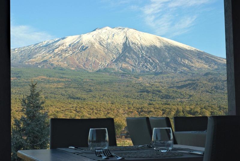 La Fucina Di Vulcano 3*